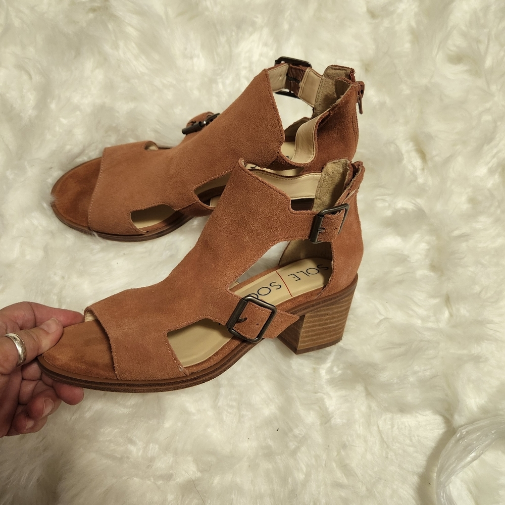 Sole Society/Mauve Heeled Sandals - Picture 2 of 8